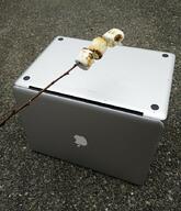 macbook meme tech // 768x893 // 183.5KB