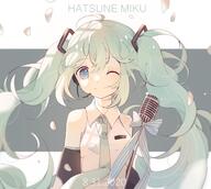 hatsune_miku vocaloid // 2212x1979 // 1.7MB